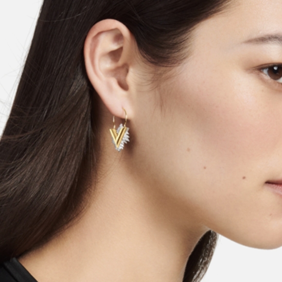 Authentic Louis Vuitton V spark earrings Like new condition! ❣️ - Picture 3 of 8
